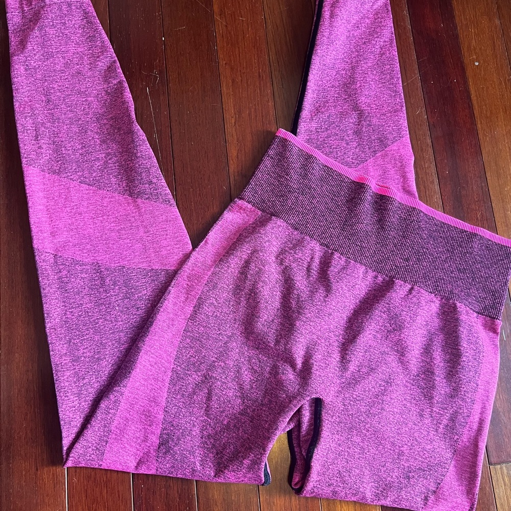 Victoria’s Secret Pink- Seamless high waisted leggings